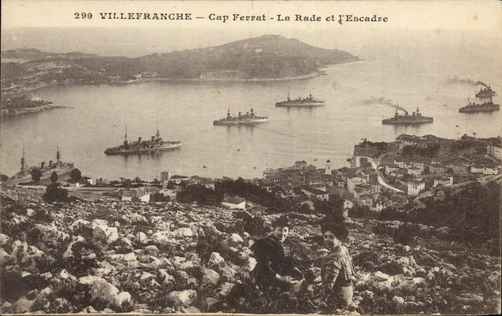 Villefranche — Cap Ferrat - Die Bucht und die Flotte — Fotostudio Giletta, Nr. 299 - Vorderseite