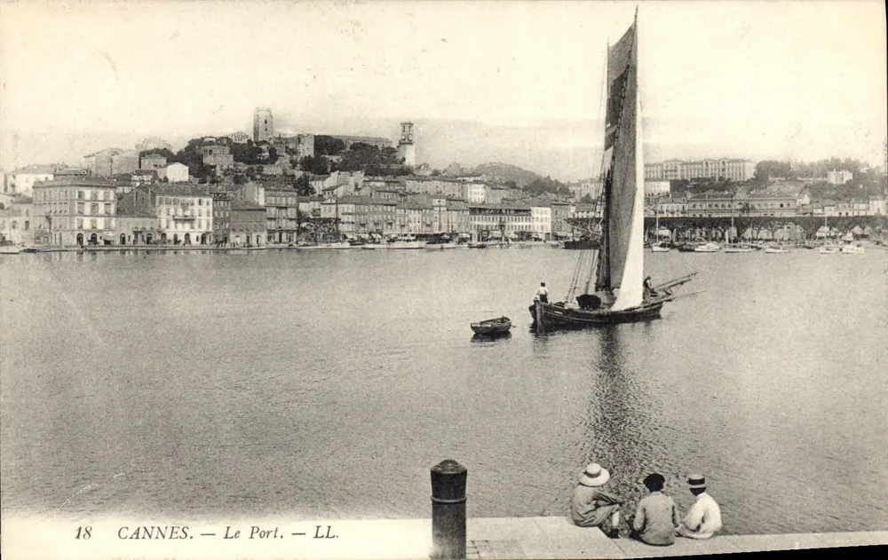 CANNES — O Porto — LL. — N° 18 - Frente
