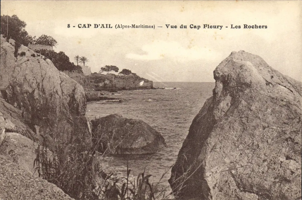 Cap d'Ail (Alpes-Maritimes) — Blick auf Cap Fleury - Die Felsen — Verlag LB - Vorderseite