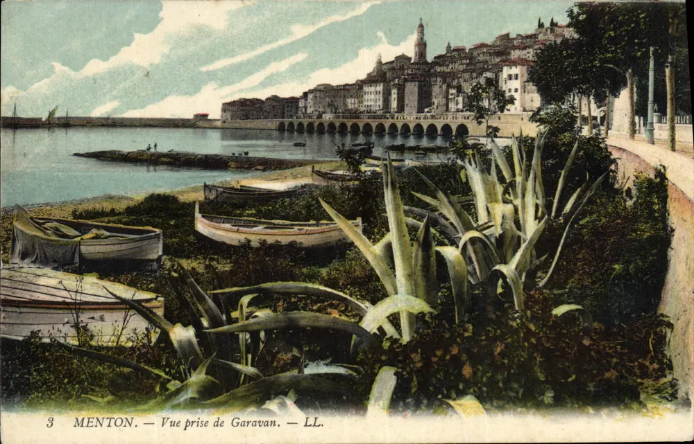 Menton — Vista tirada de Garavan — LL. n°3 - Frente