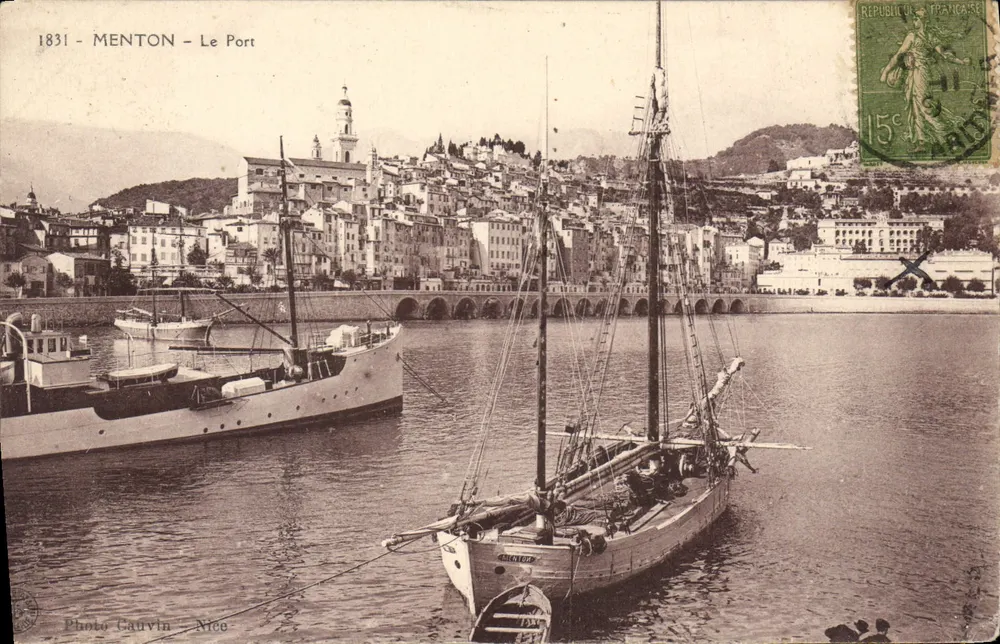 Menton - O Porto — Foto Gauvin - Nice, n°1831 - Frente