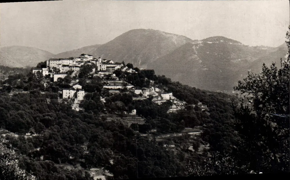 Vila a montanha — vista panorâmica — Carte postale CPAdecollection - Frente