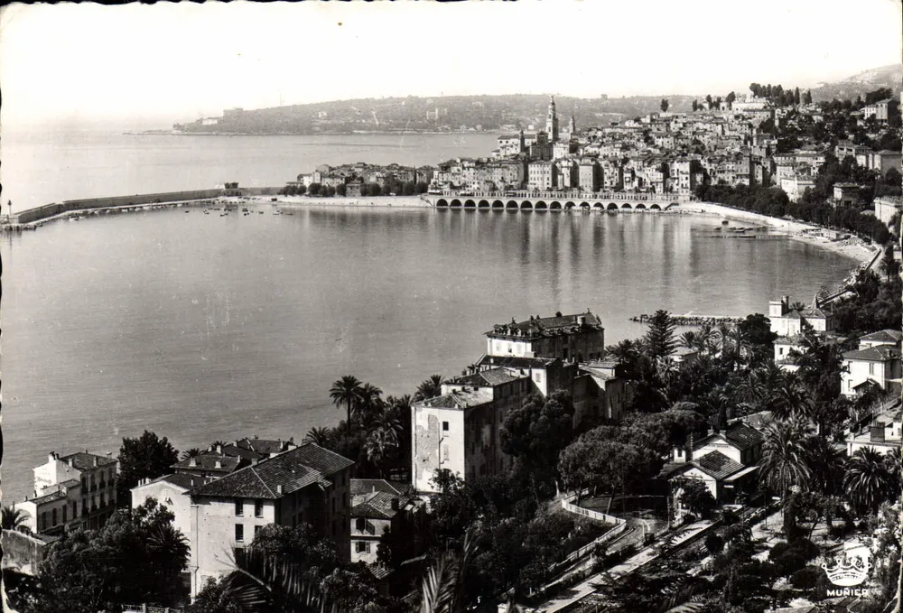 Vista geral do Cap Martin — Menton — Editor Muricr - Frente