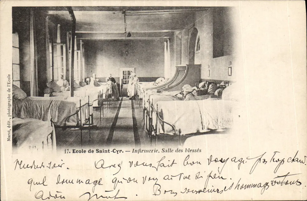Schule Saint-Cyr — Sanitätsbereich. Zimmer für Verwundete — Marot, Fotograf der Schule - Vorderseite