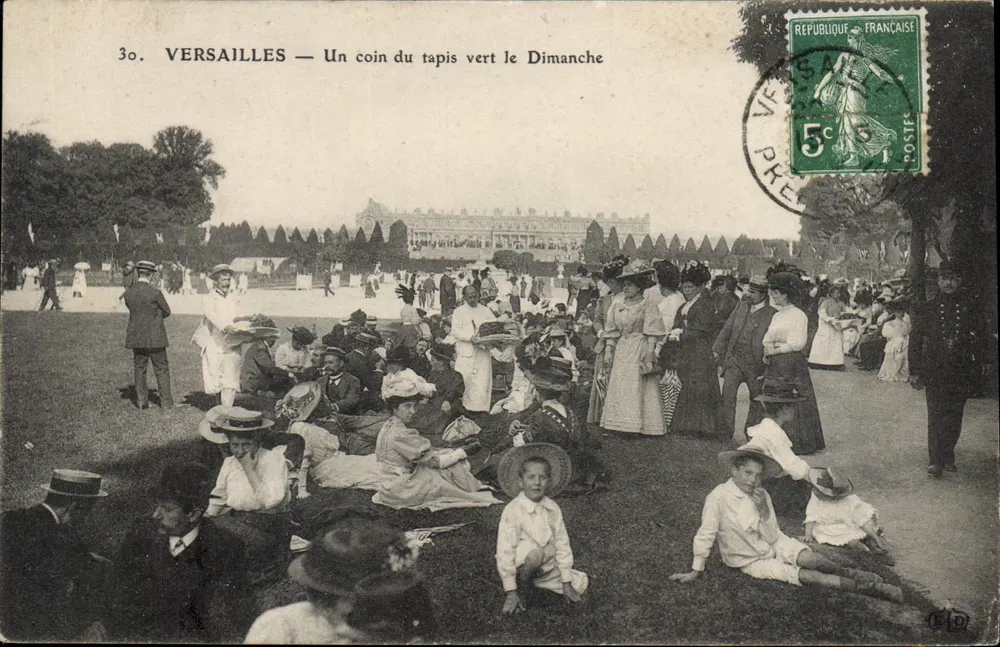 Versailles — Kąt trawnika w niedzielę — Wydawca nieznany, nr 30 - Awers