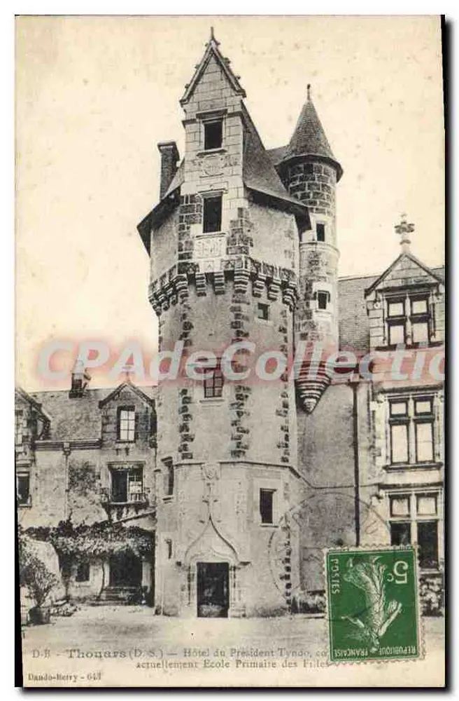 Thouars (Deux-Sèvres) — Hotel du Président Tyndo, heute École Primaire des Filles — Dando-Henry, n° 643 - Vorderseite