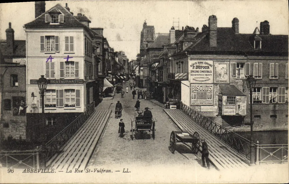 Abbeville — La Rue St-Vulfran — LL. — N° 96 - Recto