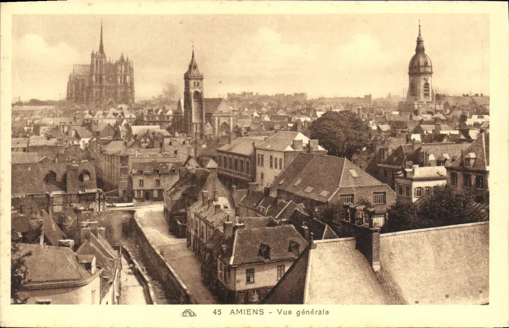 Amiens - Vista geral — n° 45 — editor desconhecido - Frente