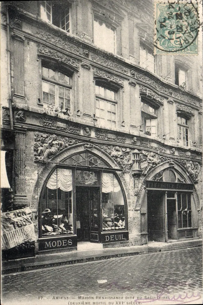 Amiens — Casa da Renascença chamada do Sacittaire — Segunda metade do século XVI - Frente