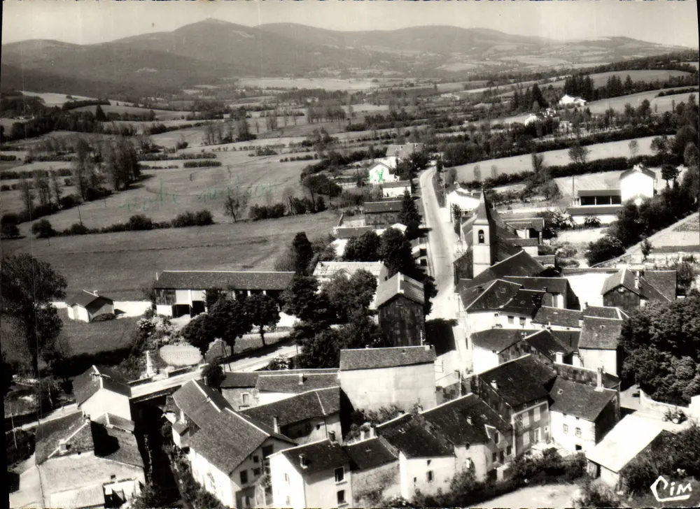 Moulin-Macon — Algemene luchtfoto — Uitgever Cim, n° 320-50 - Voorkant