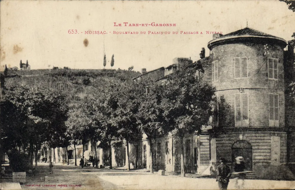 Moissac - Boulevard du Palais oder Übergangsbahn — Phototypie Labouche Frères, Toulouse - Vorderseite