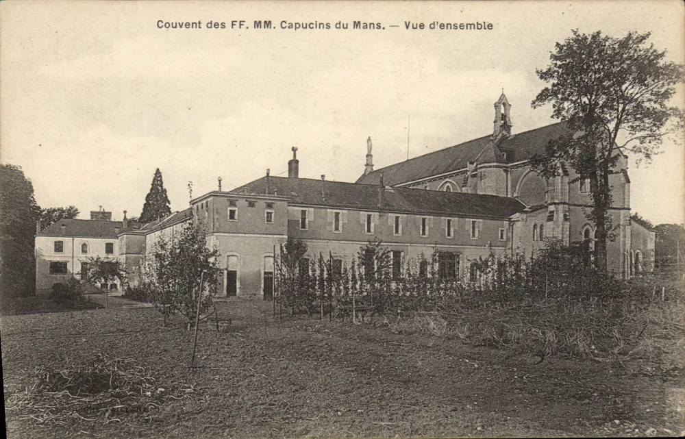 Kloster der FF. MM. Kapuzinern von Le Mans — Übersicht - Vorderseite