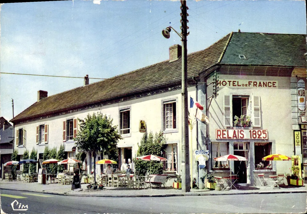 Hôtel de France — Relais 1825 — Cim - Vorderseite