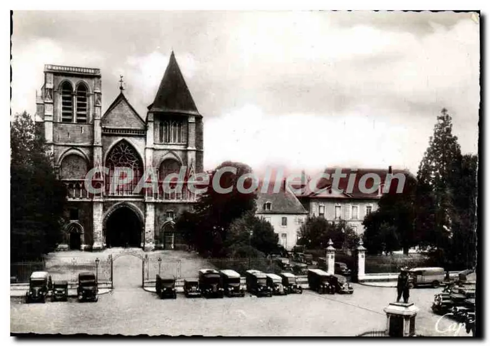 Le Mans — Notre-Dame de la Couture e a Prefeitura — REAL-PHOTO-CL. A.P. - PARIS - Frente