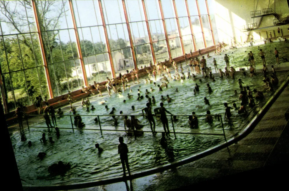 Die Gemeindebad, Winterbecken — Le Mans (Sarthe) — Jipécolor - Vorderseite