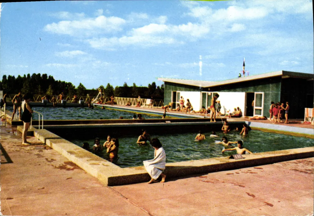 Piscina Municipal de Mansigne — Sarthe — Edições JIP — n°72 - Frente