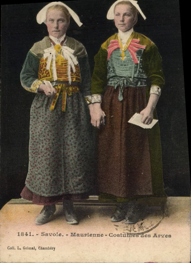 Zwei Manurienne — Kleidung der Arves — Sammlung L. Grimal, Chambéry - Vorderseite