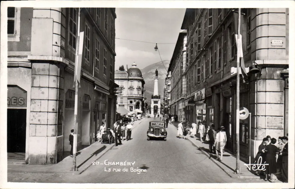 Chambéry — A rua de Boigne — Edições TÉLÉ - Frente
