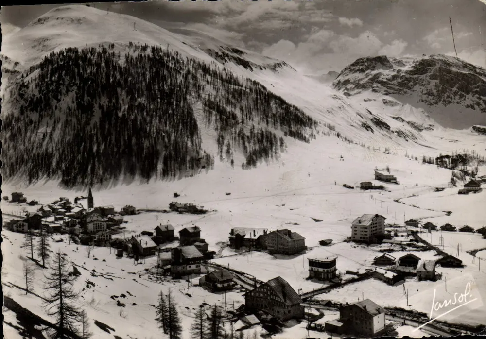 Val d'Isère — Vista geral e o Dolaine — Lansol - Frente