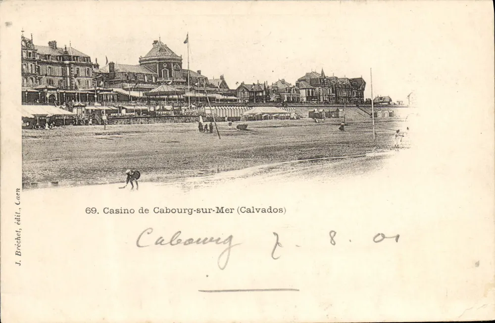 Casino von Cabourg-sur-Mer (Calvados) — Ansicht der Strandpromenade und Gebäude — J. Bréchet, Verlag Caen, Nr. 69 - Vorderseite
