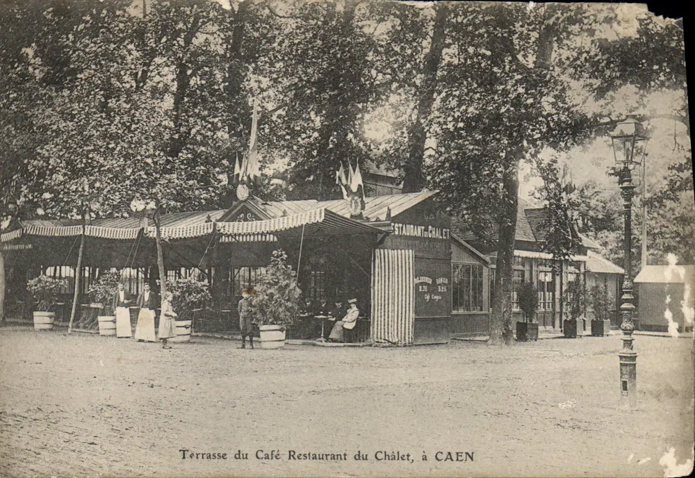 Varanda do Café-Restaurante do Châlet — Caen — editor não visível - Frente