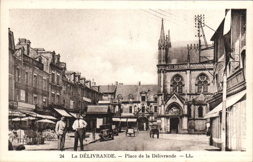 La DÉLIVRANDE — Plein de la Délivrande — LL. - Voorkant