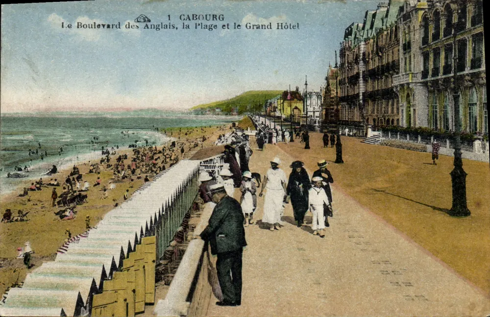 Cabourg — Der Boulevard des Anglais, die Strandpromenade und das Grand Hotel — Unbekannter Verlag, Seriennummer 1 - Vorderseite
