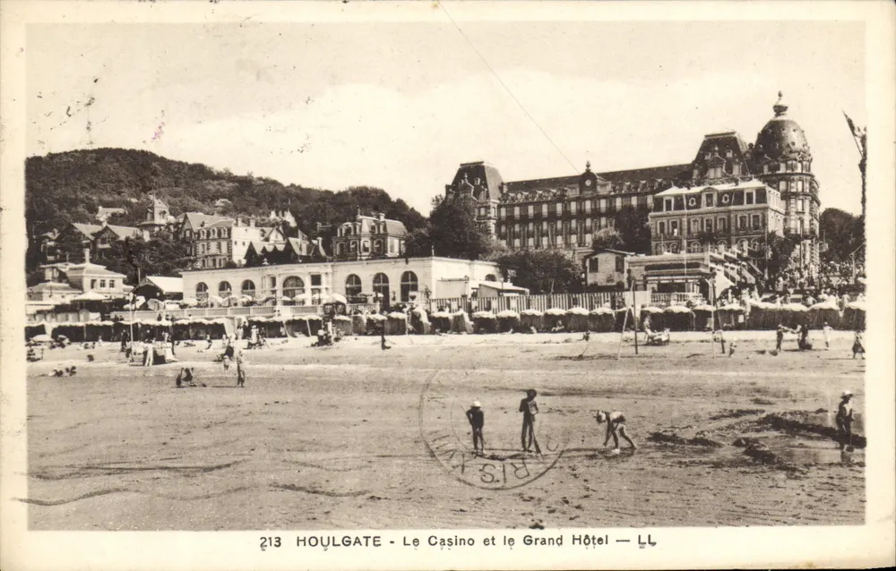 Houlgate - Das Casino und das Grand Hotel — LL - Vorderseite