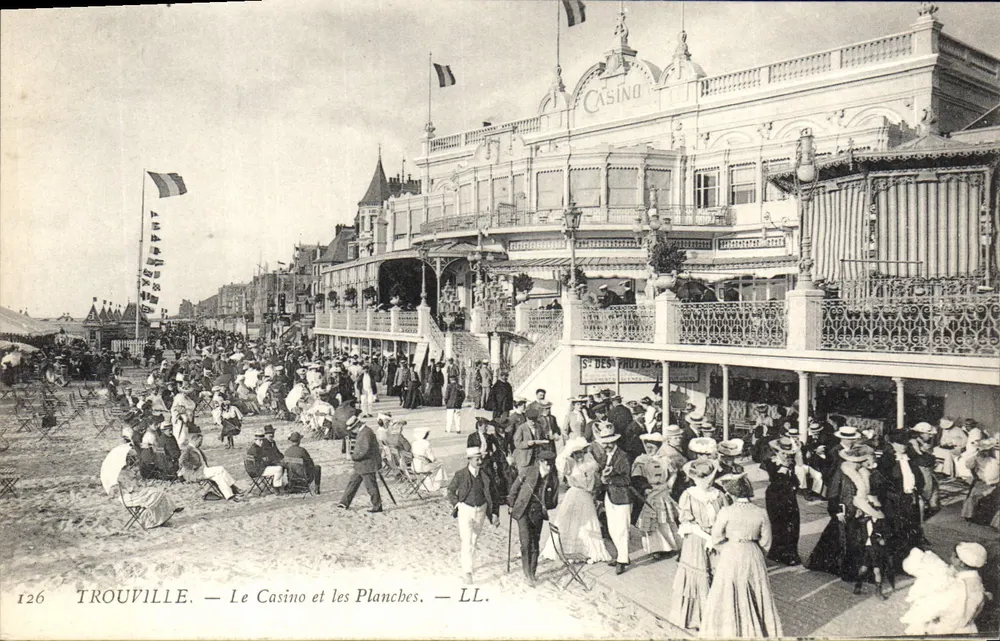 Trouville — Das Casino und die Strandpromenade — LL. Nr. 126 - Vorderseite