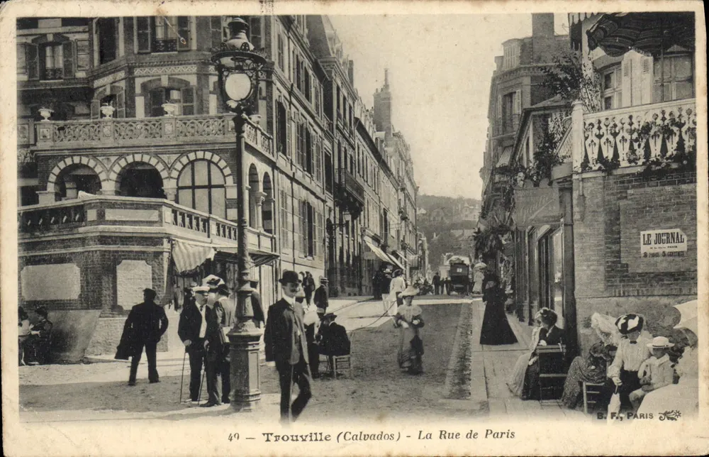 Trouville (Calvados) — La Rue de Paris — B. F., Paris - Vorderseite