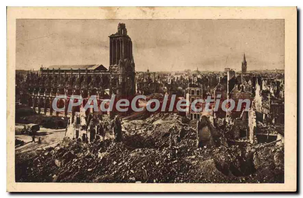 Caen — Allgemeiner Blick und Kirche Saint-Pierre — Foto-Ausgabe - Vorderseite