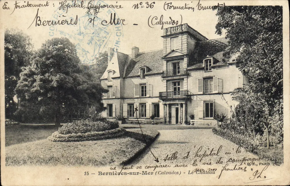 Bernières-sur-Mer (Calvados) — Das Schloss — Temporäres Krankenhaus Nr. 36 (Formation Brunet) - Vorderseite