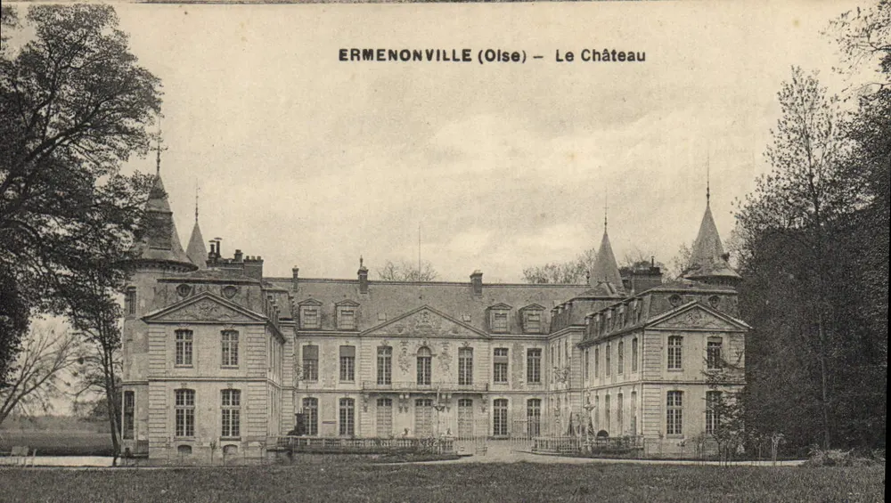 Ermenonville (Oise) — O Castelo - Frente