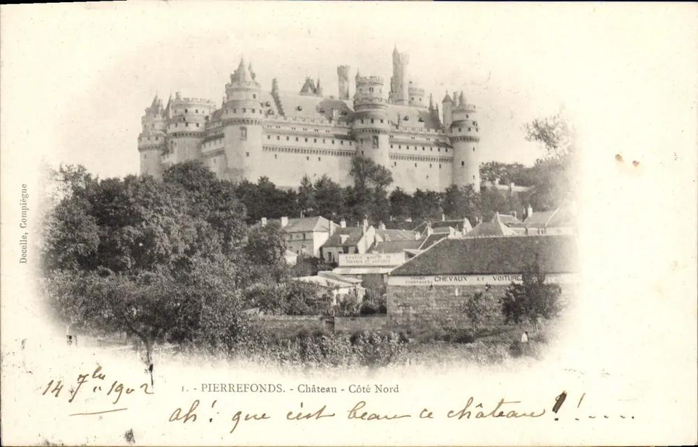 Pierrefonds - Castelo - Lado Norte — Décalle, Compiegne, n°1 - Frente