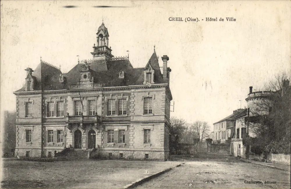 Creil (Oise) - Hotel de Ville — Chalbretto, editor - Frente