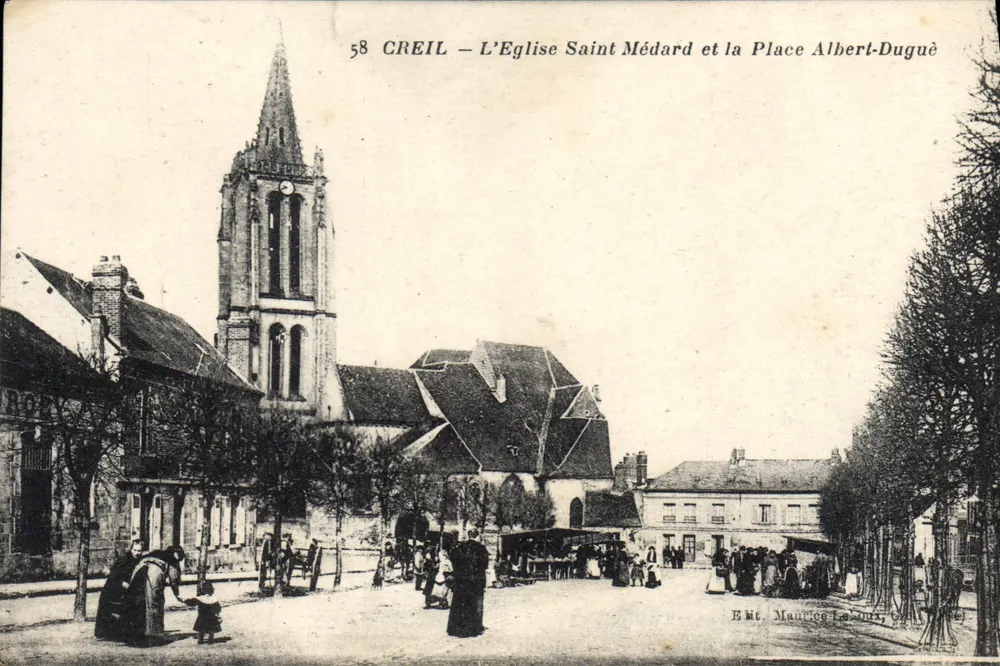 Creil — Die Kirche Saint Médard und die Place Albert-Duguè — Édit. Maurice Loiours - Vorderseite