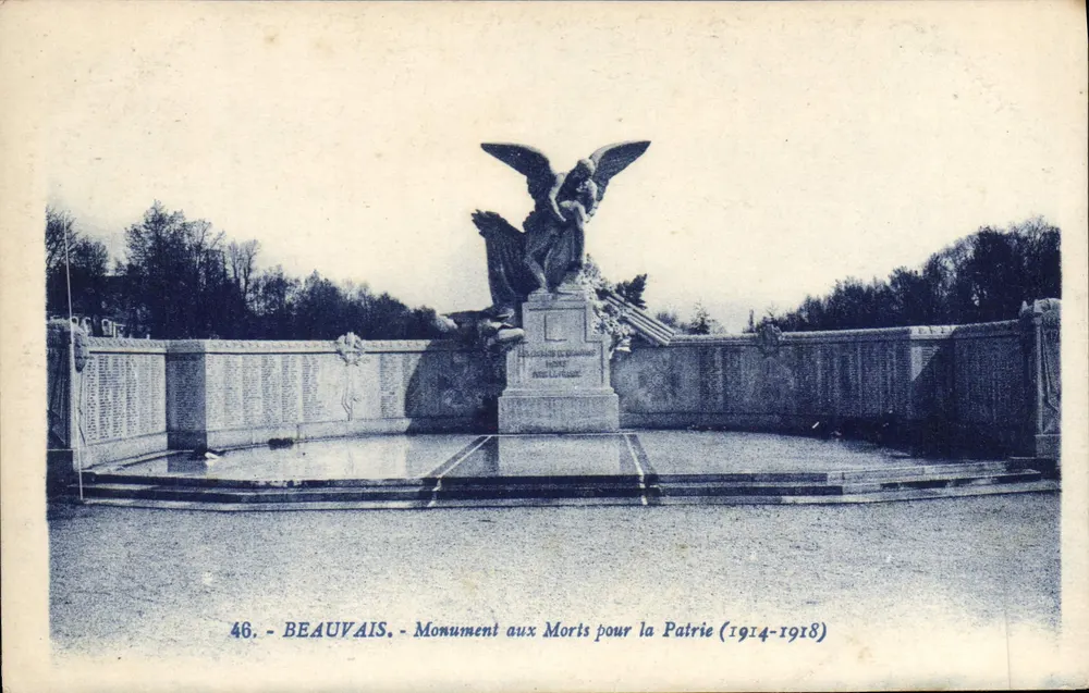 Beauvais - Monument aux Morts pour la Patrie (1914-1918) — éditeur 'Beauvais' n°46 - Recto