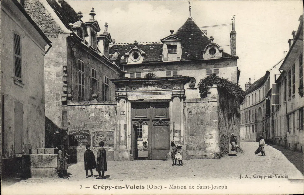 Crépy-en-Valois (Oise) — Casa de São José — J.A. editor - Frente