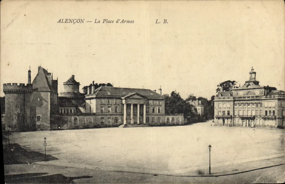 Alençon — La Place d'Armes — L. B. - Frente