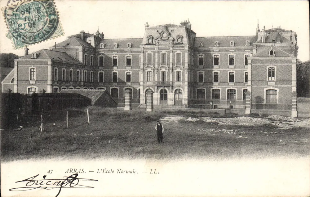 Arras — A Escola Normal — LL. — Editor LL. n°47 - Frente