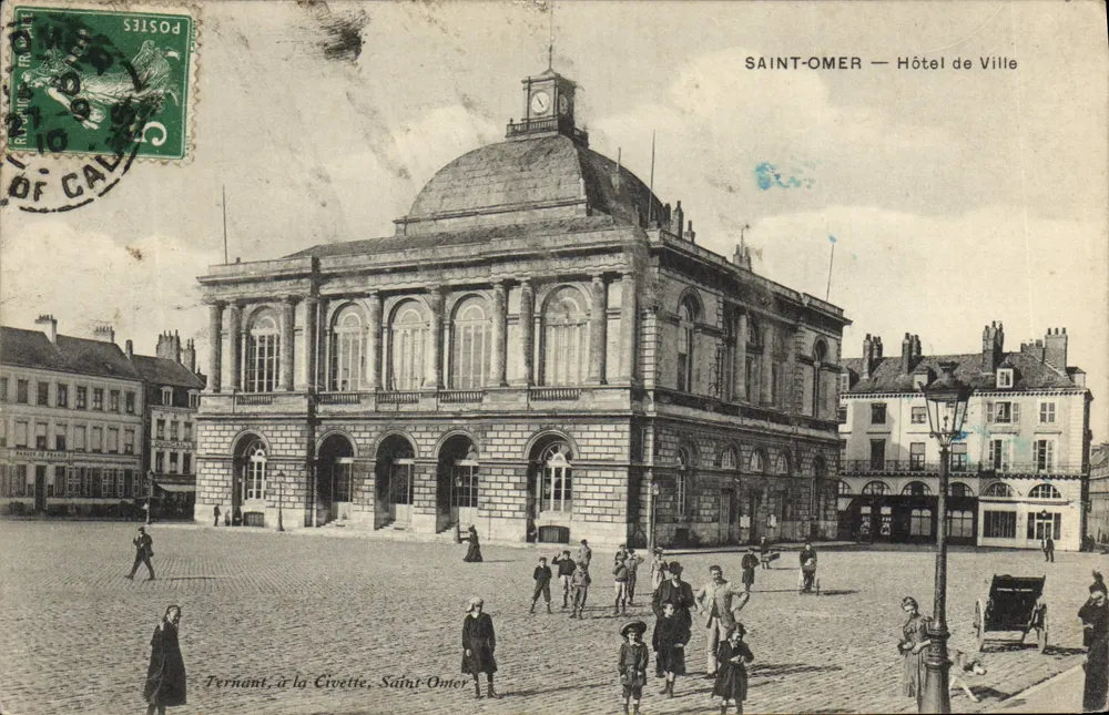 Saint-Omer — Hotel de Ville — Ternant, à la Civette - Frente