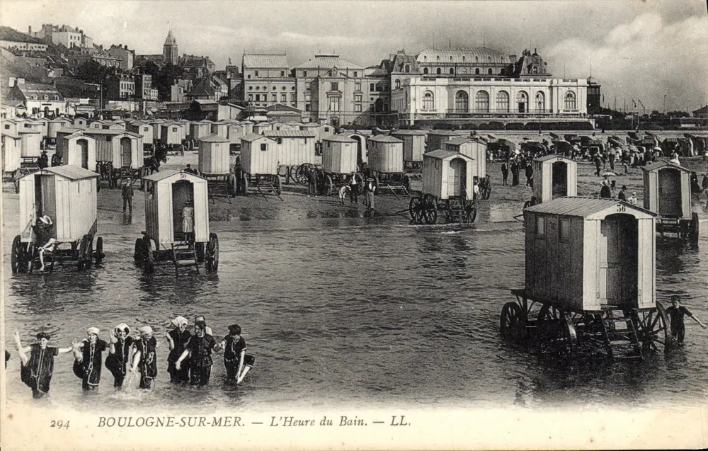 Boulogne-sur-Mer — A Hora do Banho — LL. n°294 - Frente