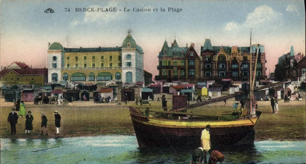 Berck-Plage — A Vista do Casino e da Praia — Editor: 74 - Frente