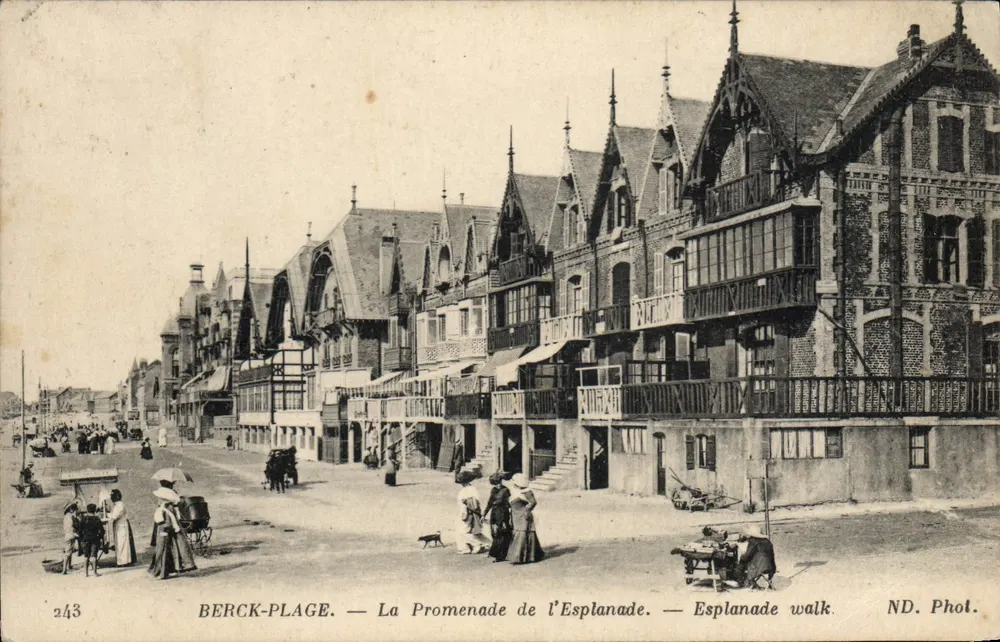 Berck-Plage — A Promenade da Esplanada — ND. Fot. - Frente