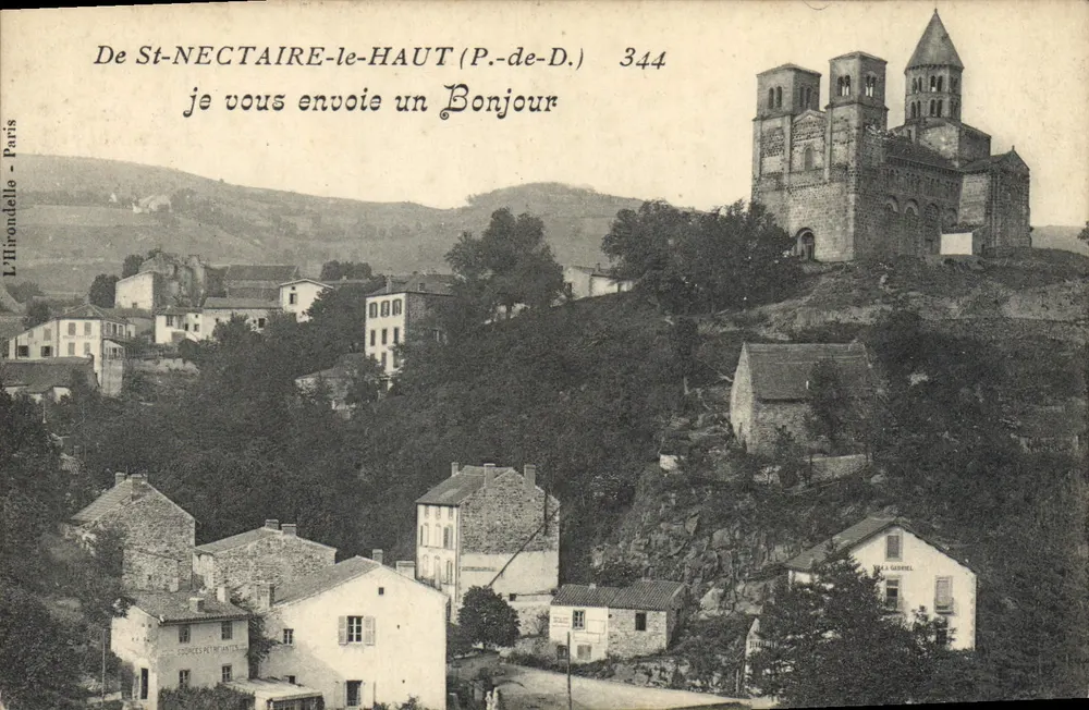 St-Nectaire-le-Haut (P.-de-D.) — vista del paese e della chiesa — L'Linondelle - Parigi, n° 344 - Recto