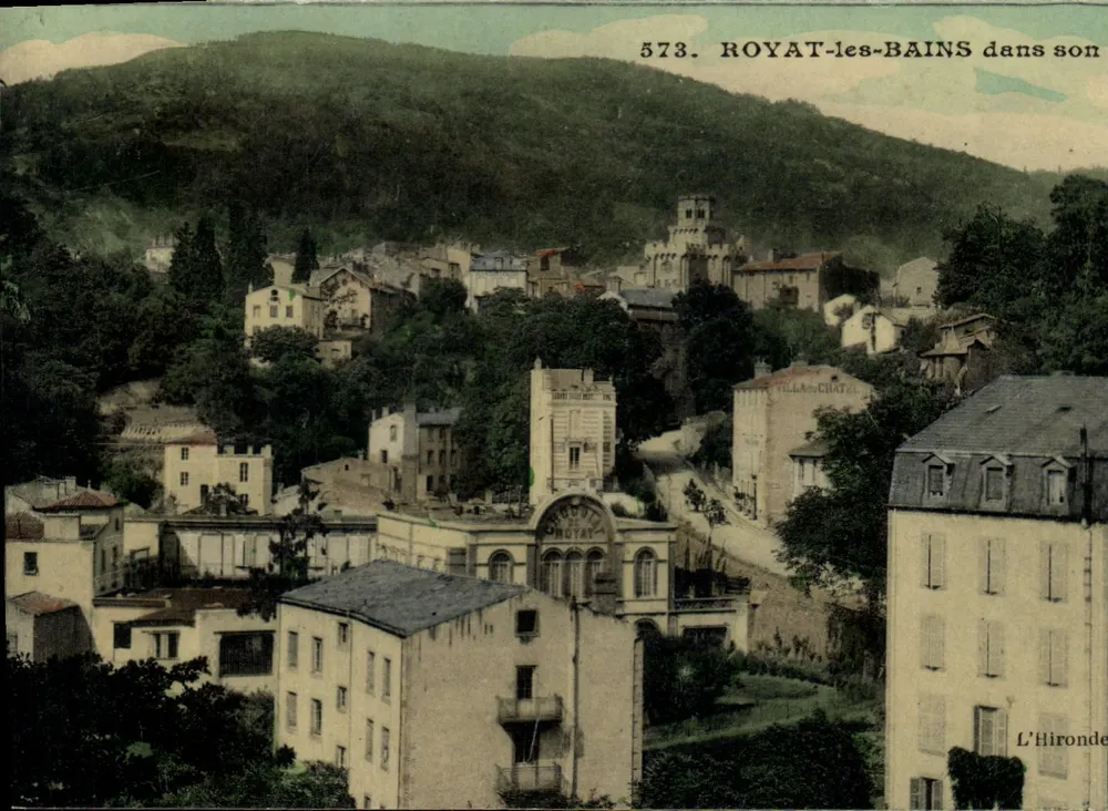 Royat-les-Bains em seu vilarejo — editor L'Hirondelle, n° 573 - Frente