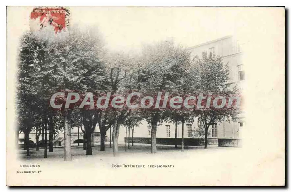 Cortiço interior (colégio) — Ursulinas, Clermont-Ferrand - Frente