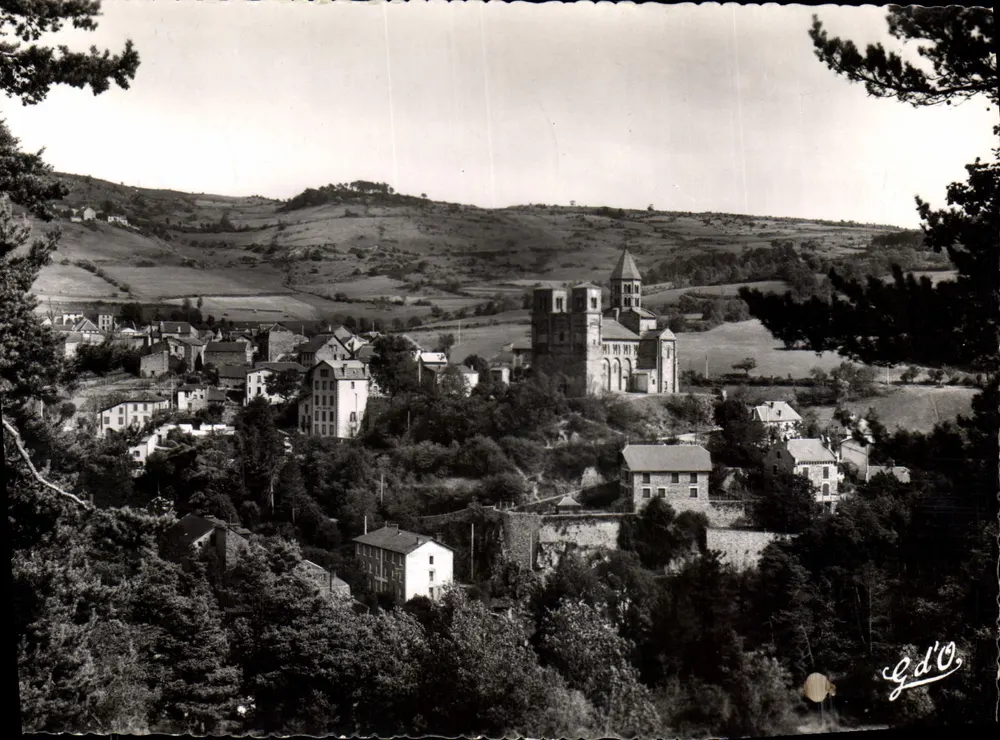 Saint-Nectaire — Allgemeiner Blick — G.d'O. Photo-Édition - Vorderseite