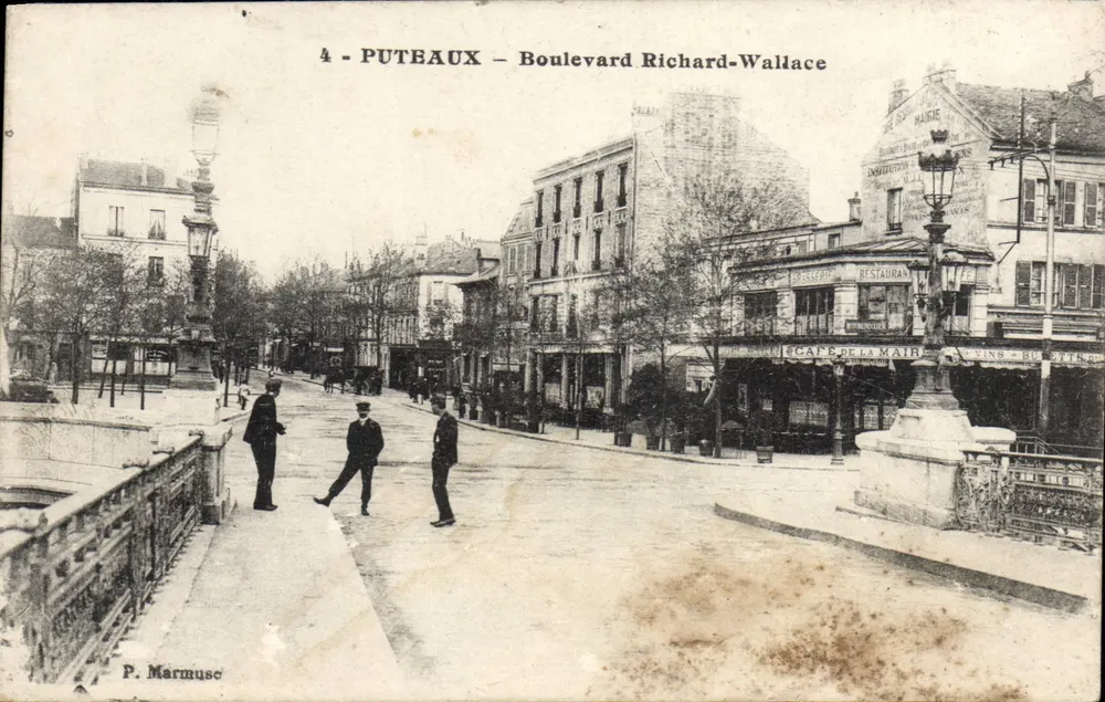 Puteaux — Boulevard Richard-Wallace — P. Marmusc - Frente