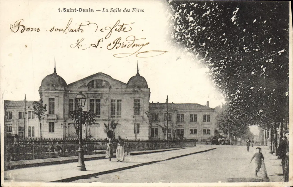 Saint-Denis — A Sala das Festas — F. POUTYDEBAT, rue Saidherbe, Paris - Frente